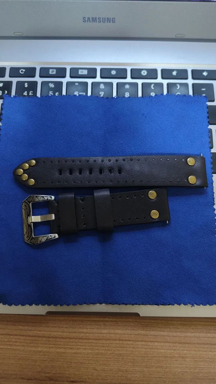 Pulseira de couro 
