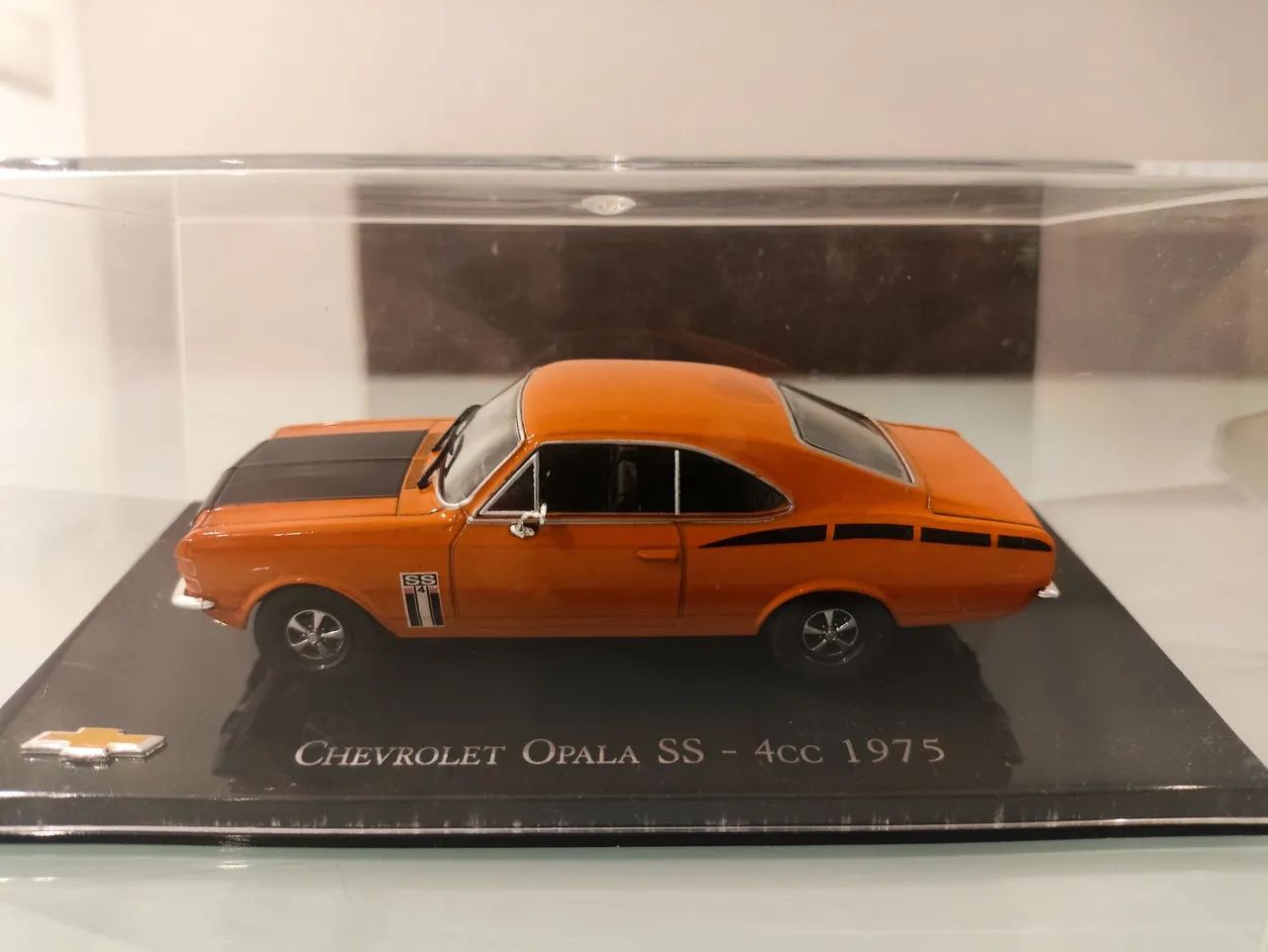Miniatura Chevrolet Opala SS 4cc 1975 1/43