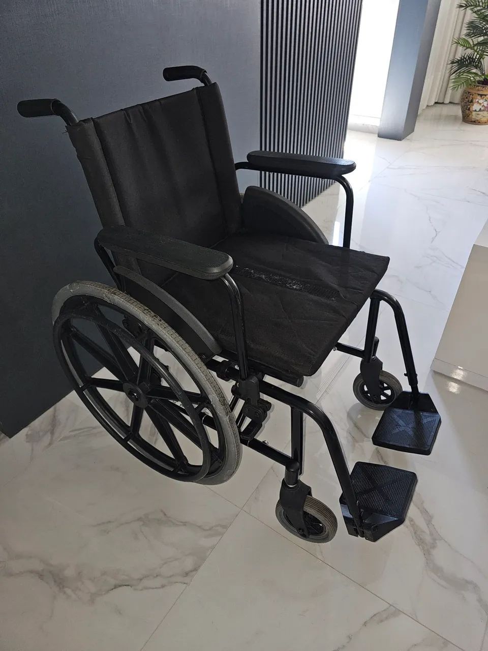 Cadeira de rodas  - Foto 5
