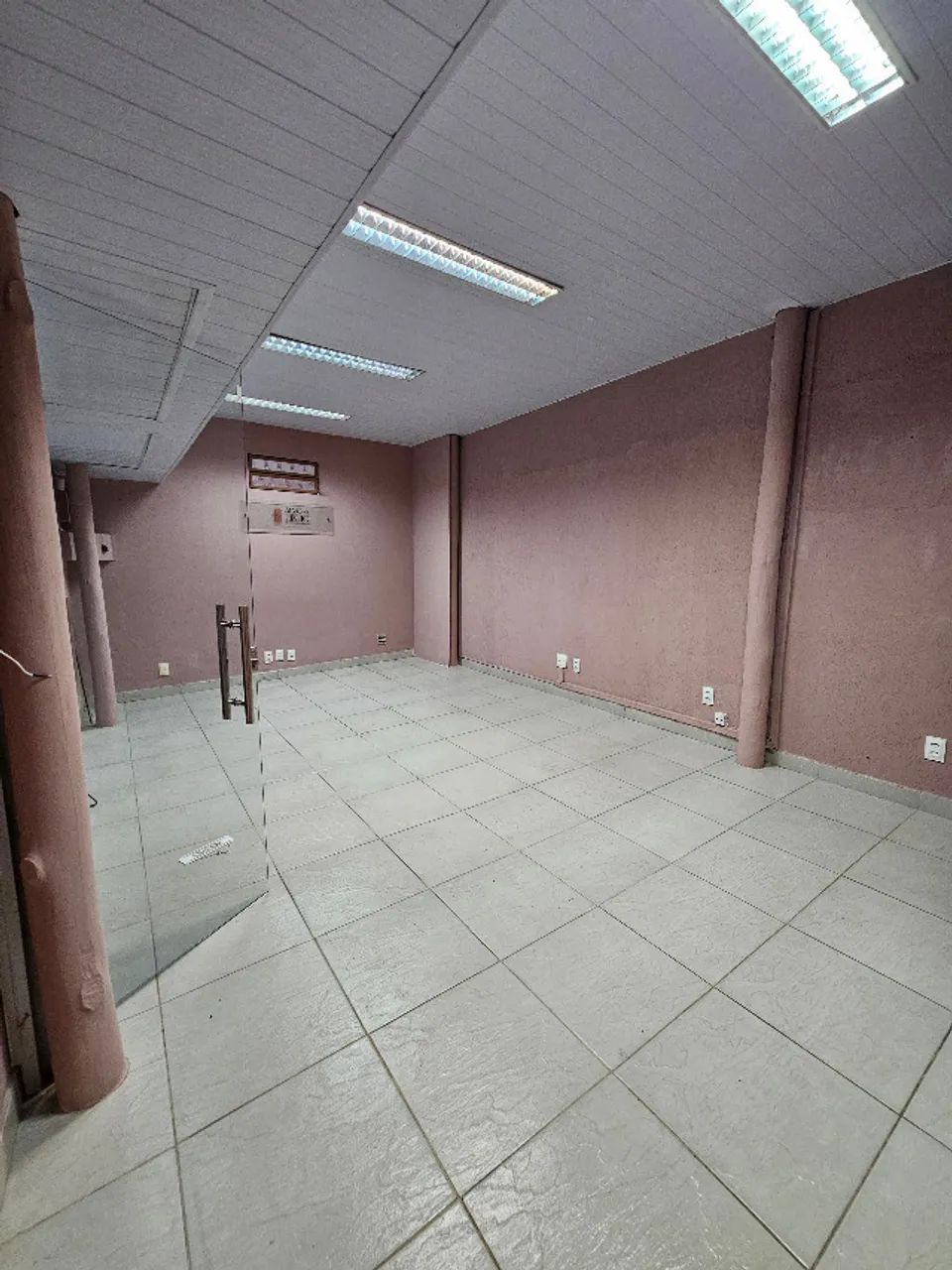 Loja Planalto na Av. Dr. Cristiano Guimarães  - Foto 2