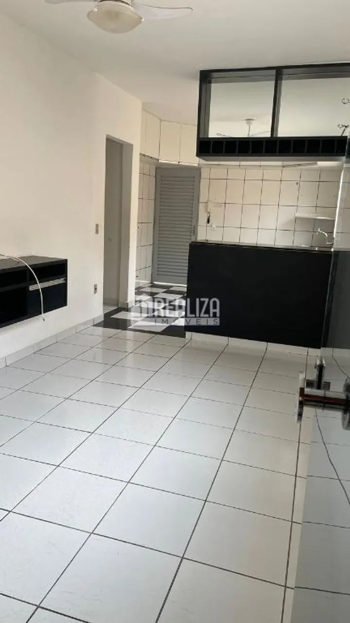 Casa à Venda no Bairro Oneida Mendes - Uberaba - Foto 4