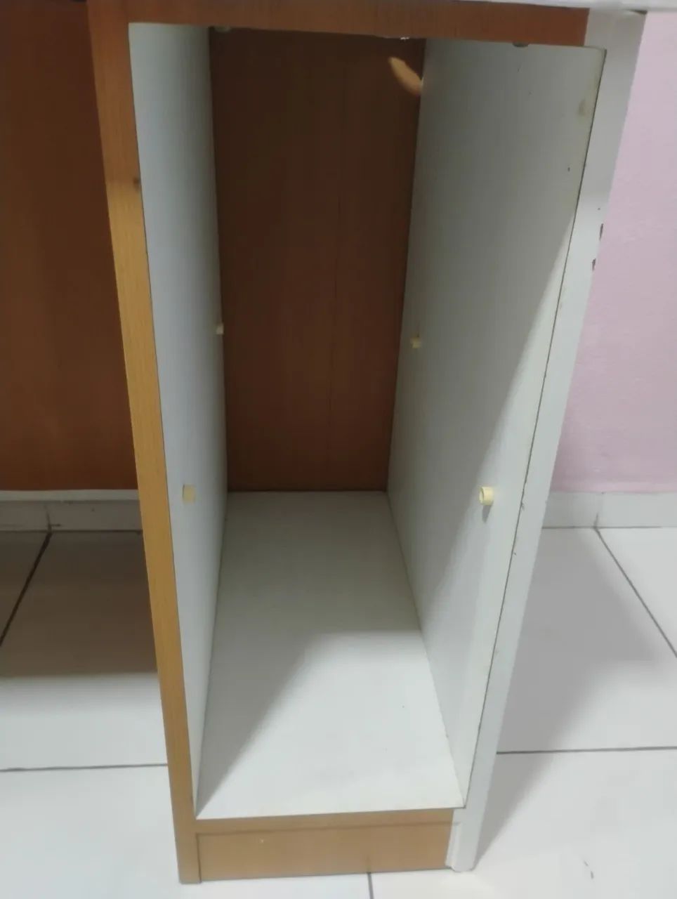 Mesa com 4 gavetas  - Foto 3