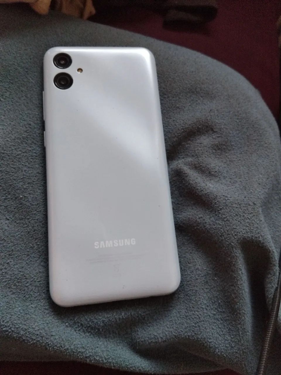 Celular samsung A04e  - Foto 3