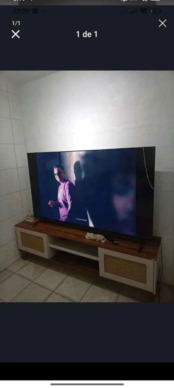 vendo tv 70 polegadas 