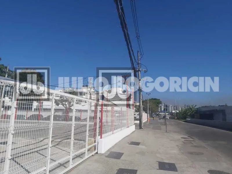 Terreno Comercial no Jardim Oceânico com 605m² - Plano com Visão do Canal Marapendi e Pedr - Foto 12