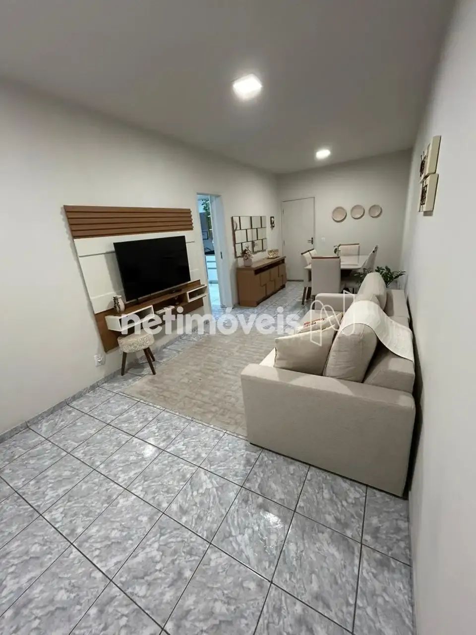 APARTAMENTO 2 QUARTOS REFORMADO - Foto 2