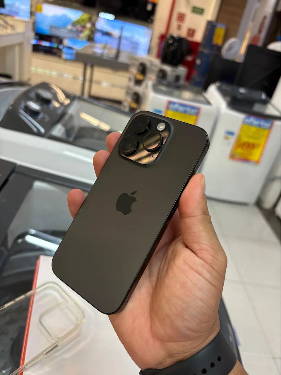 IPHONE 16 PRO