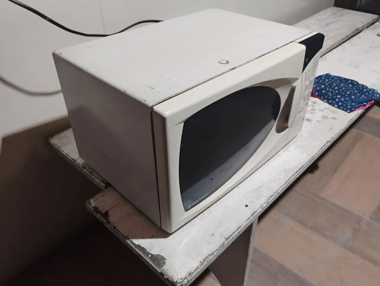 Microondas eletrolux 27l - Foto 3