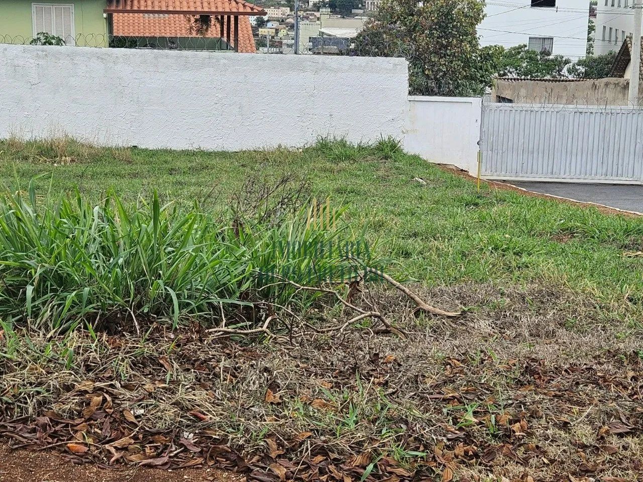 Lote com 407m² á venda no Rosa dos Ventos. - Foto 3