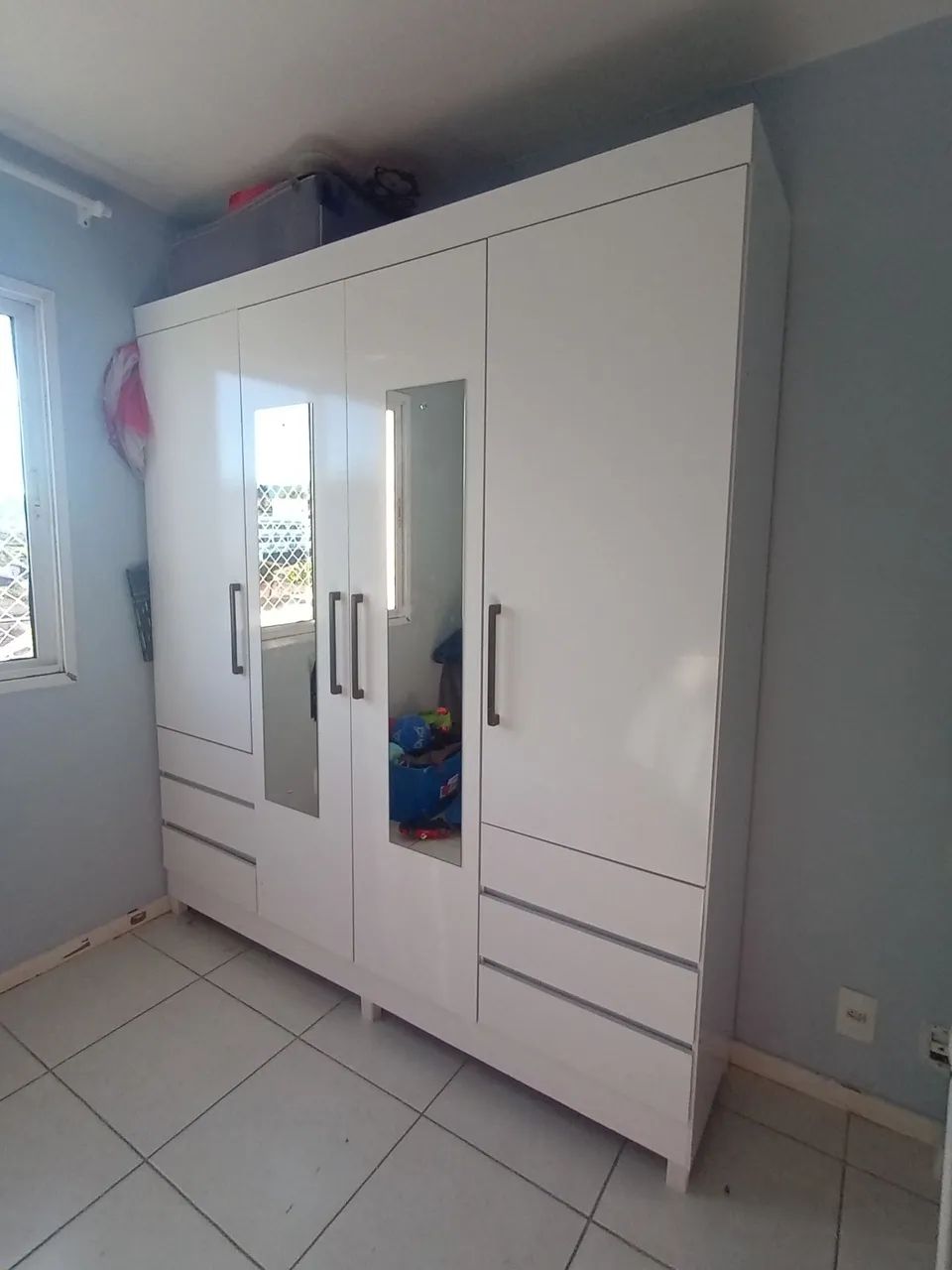 Guarda roupas 4 portas  - Foto 2