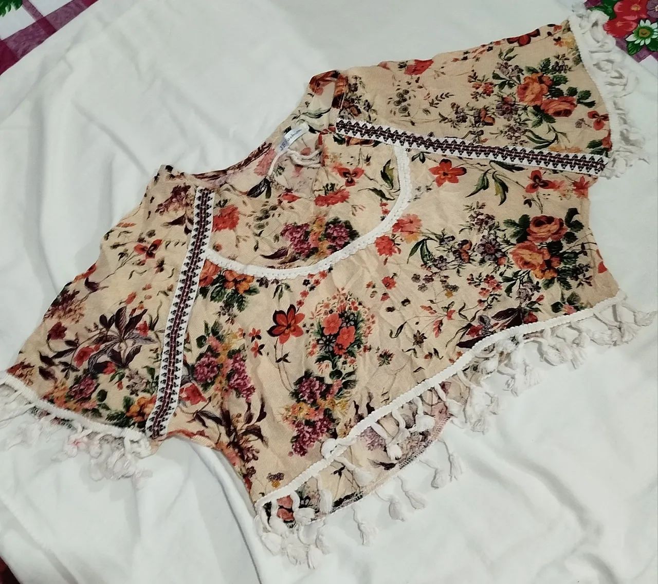 Blusas e tops - Foto 4