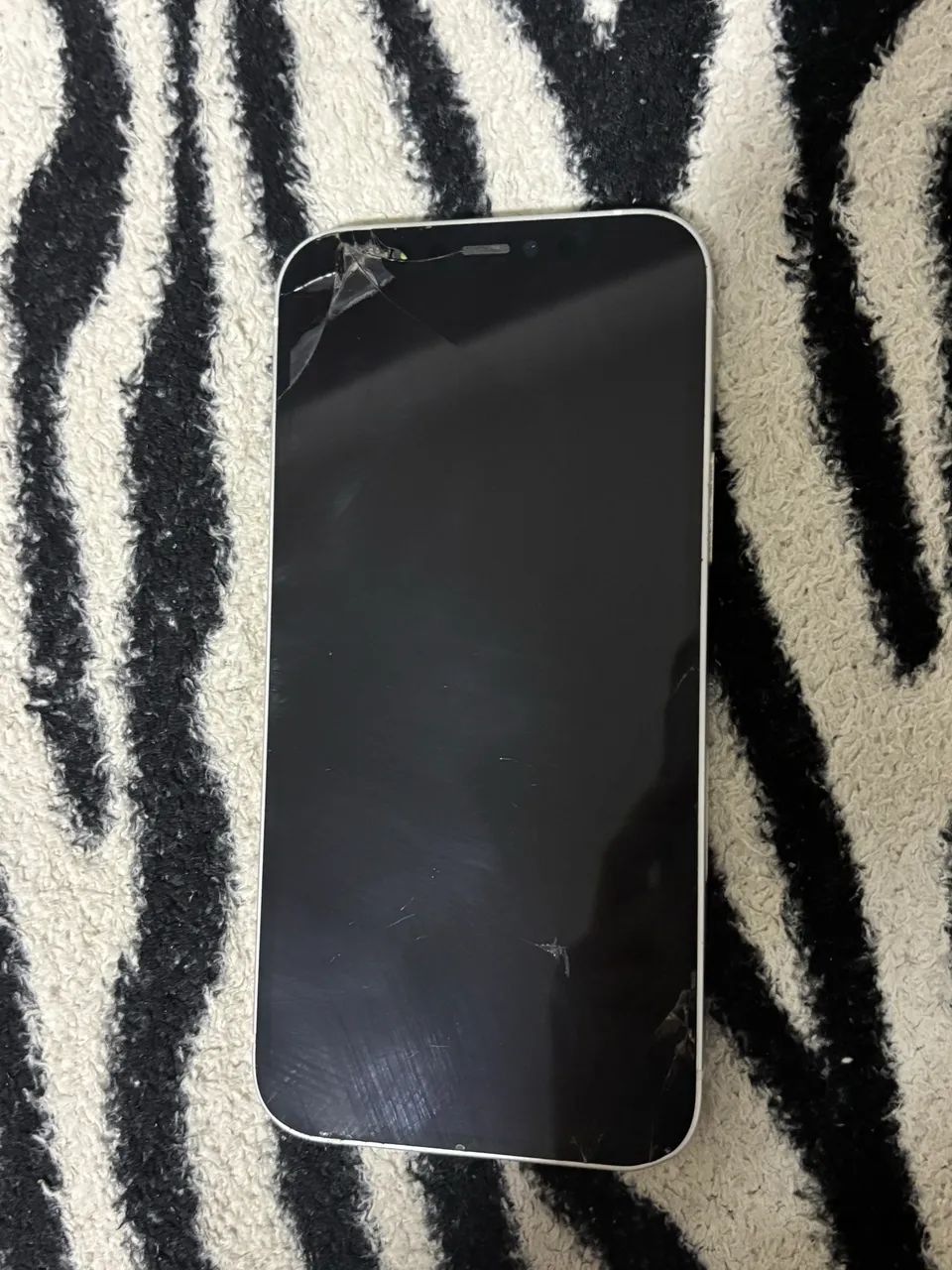 iPhone 12  - Foto 2