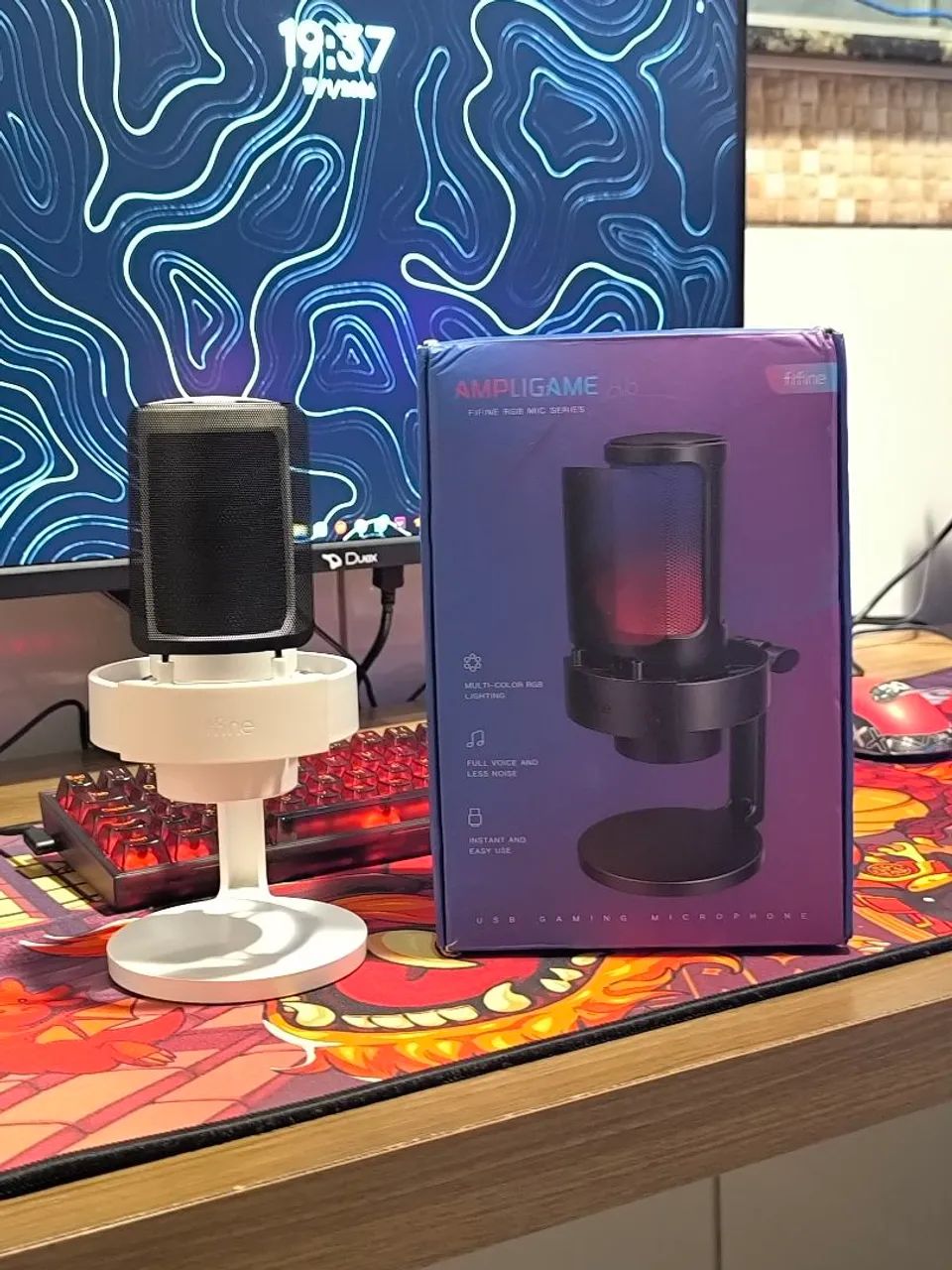 Microfone RGB Fifine Ampligame A8