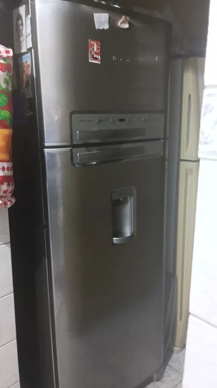 Desapego geladeira mudança  - Foto 2