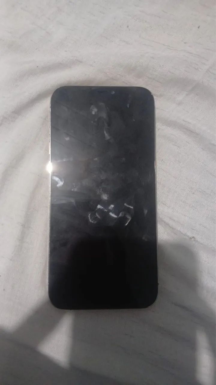 Vendo iPhone 12 Pro Max 256gb - Foto 2