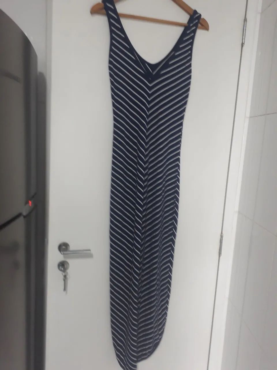 Vestido malha longo listrado pequeno