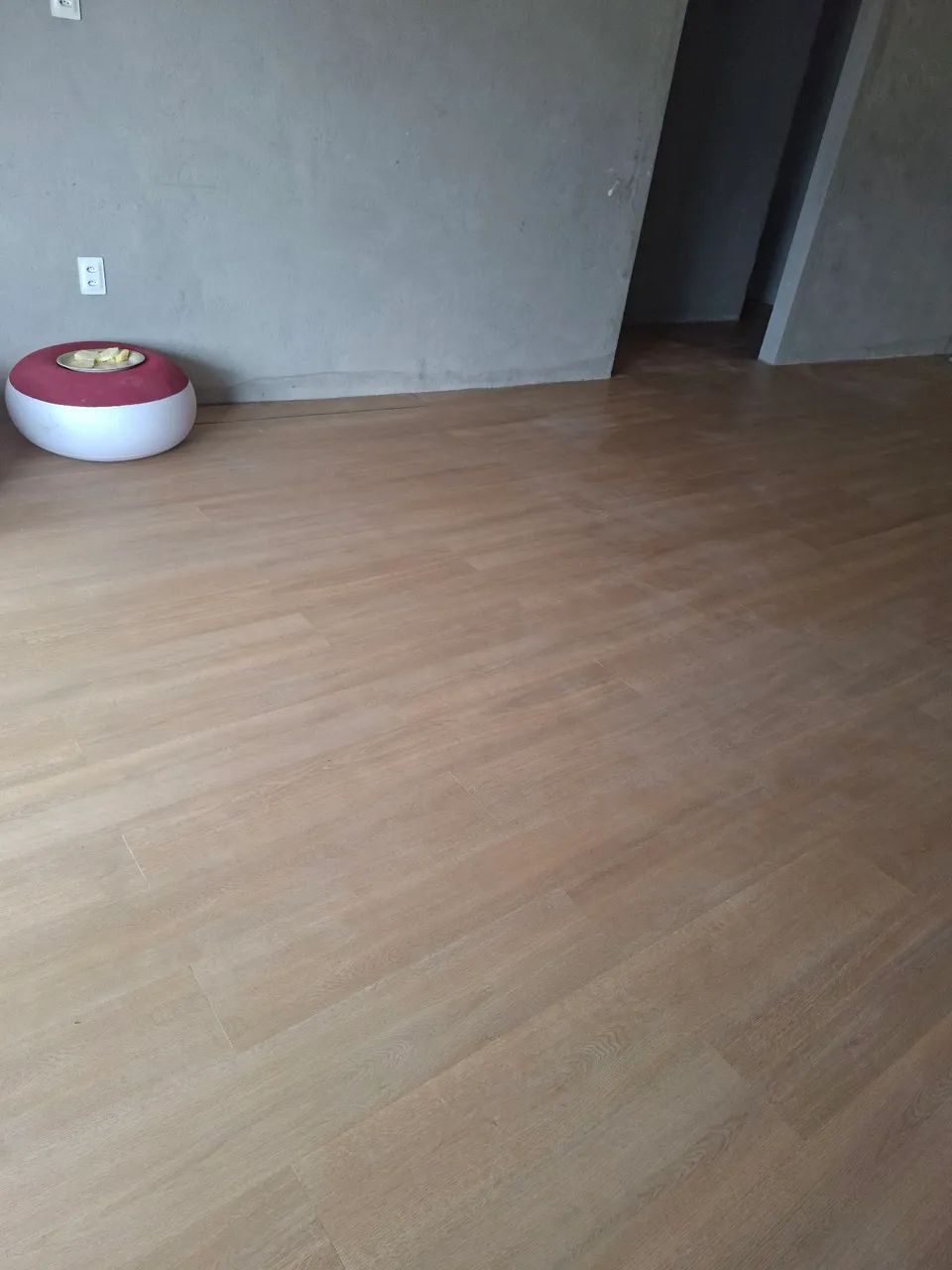 Aplicação de piso vinílico.  - Foto 3