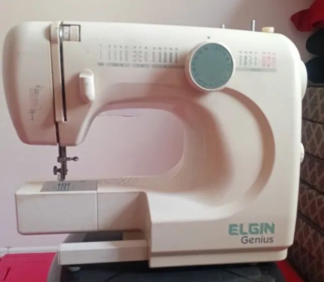 MÁQUINA DE COSTURA ELGIN GENIUS - Foto 2