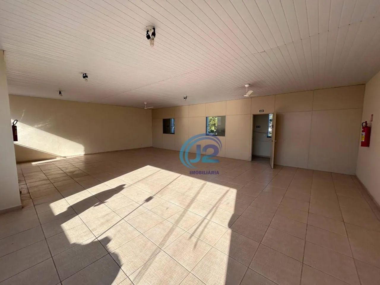 Salas comerciais para locação Centro de Holambra - Foto 5