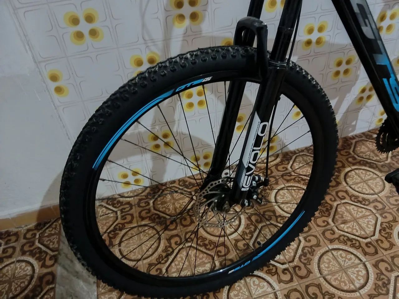 Bicicleta GTS ARO 29 Aceito troca - Foto 5
