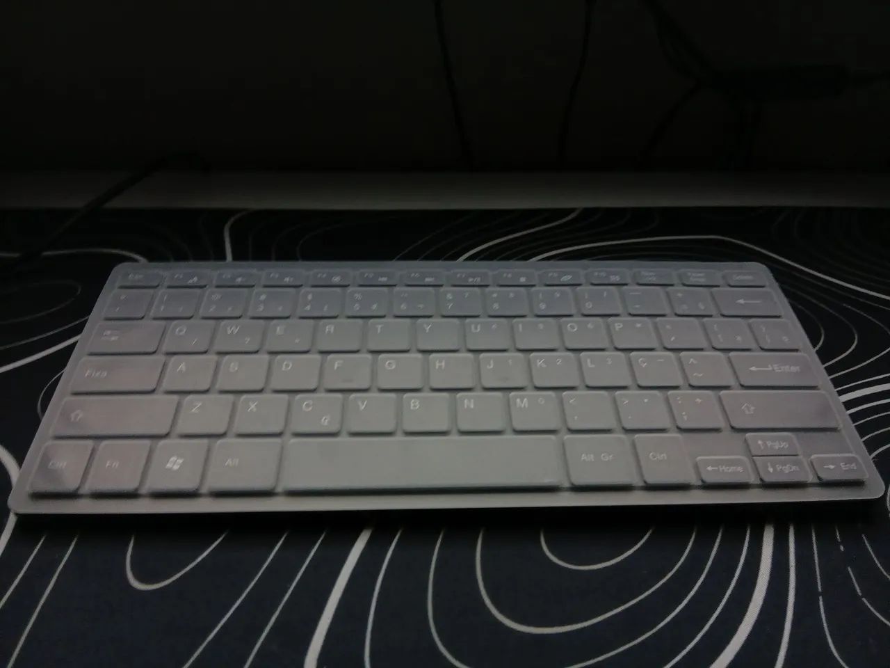 Teclado Bluetooth preto  - Foto 2