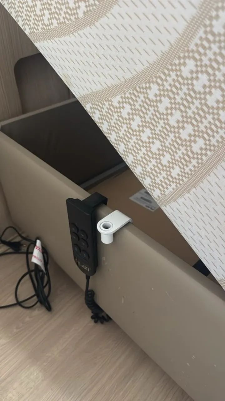 CAMA MOTORIZADA CENTAURO BEGE COM COLCHAO SEM GRADE SEM RODIZIOS PILATI - Foto 3