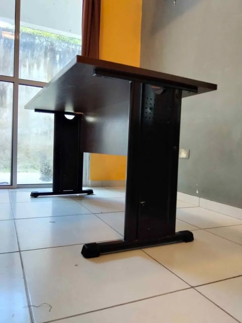 Mesa Birô Escritório Semi Nova Gamer Computador - Foto 3