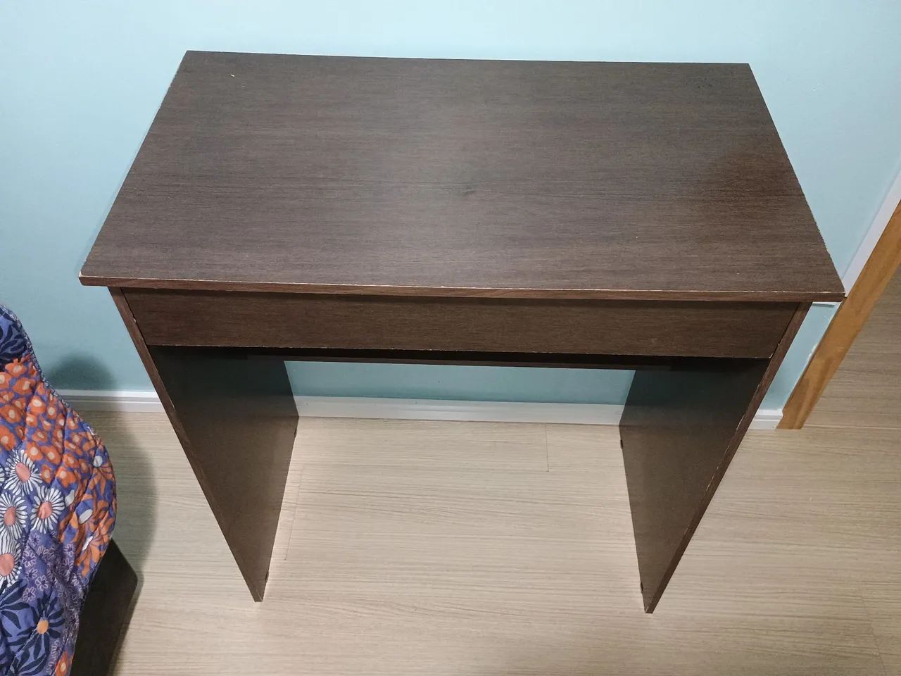 Excellent condition desk