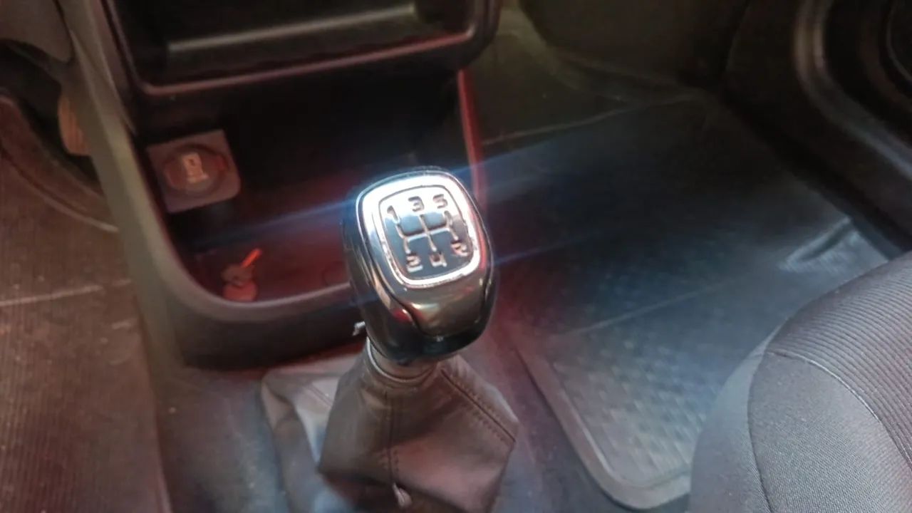 Fiat Strada Endurance 1.4 Flex 8V CS Plus 2022 - Foto 5