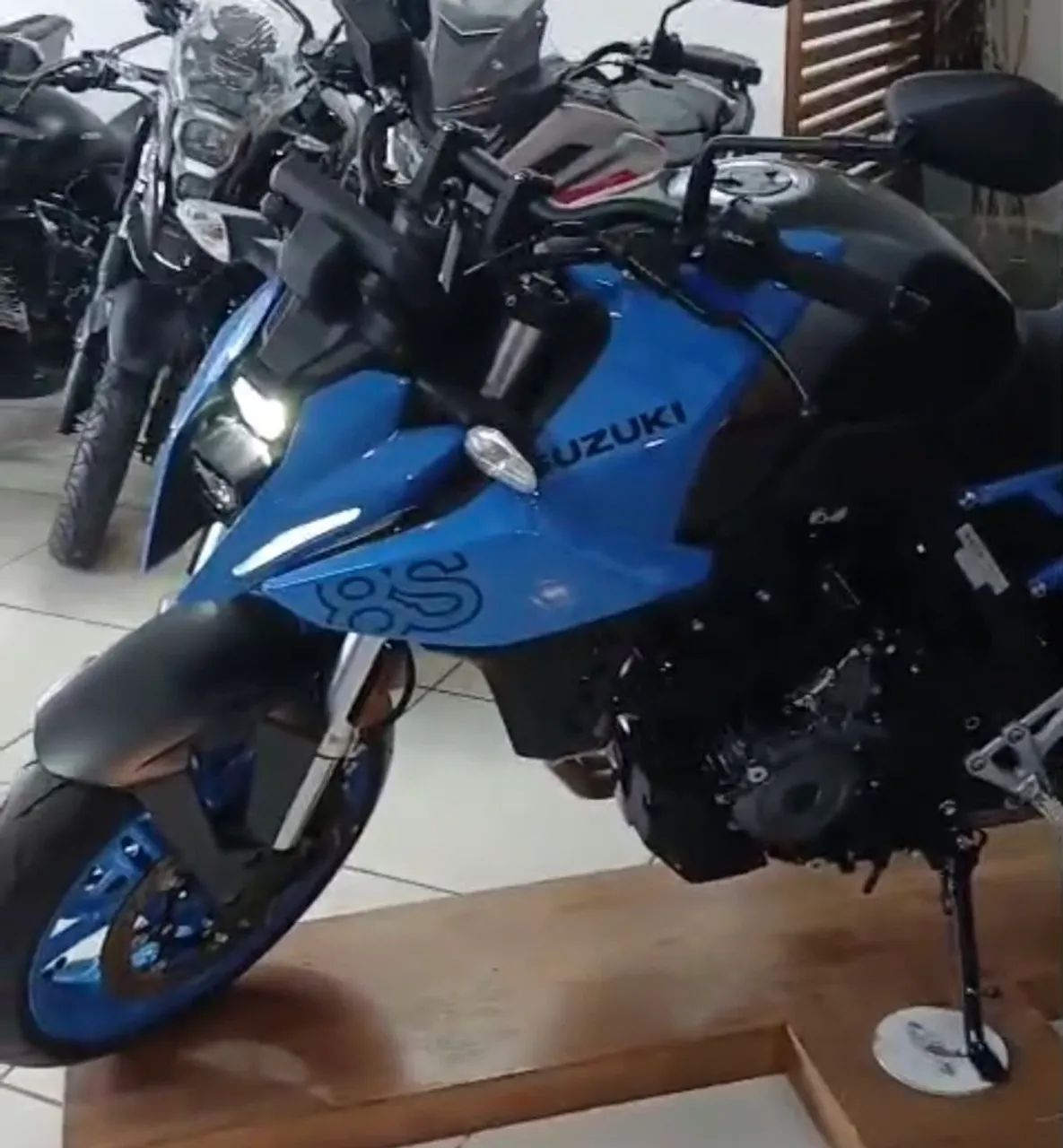 Suzuki Gsx-8s 2026 - 1508567012 | OLX