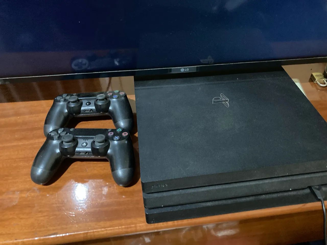 PS4 PRO ÓTIMAS CONDIÇÕES  - Foto 3
