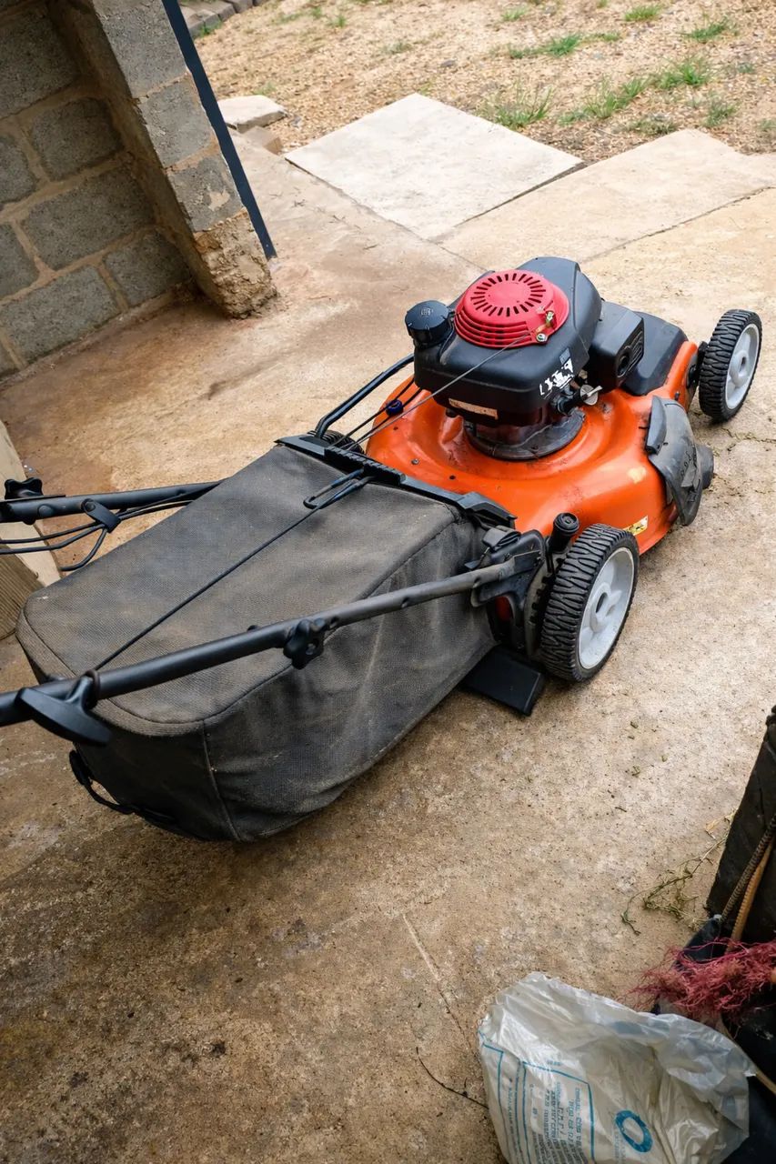 CORTADOR DE GRAMA HISQVARNA