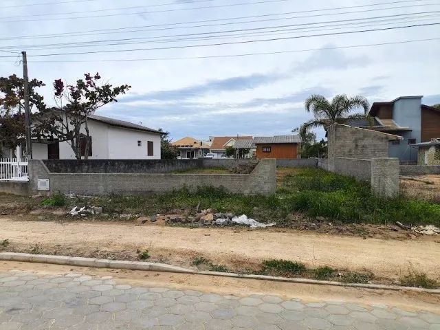 Terreno PLANO melhor região do balneário Esplanada próximo de comércios da igreja e do mar