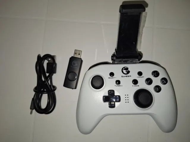 Controle Gamesir T4 Pro para PC e Celular - Foto 3