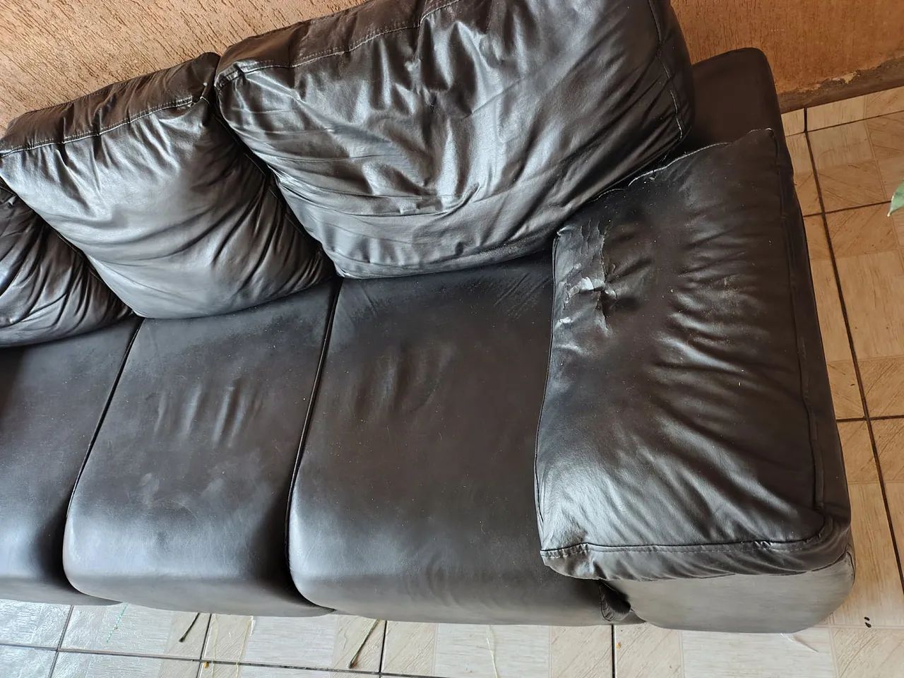 Sofá de couro preto  - Foto 3