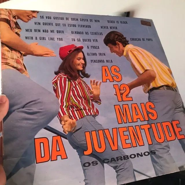LP Vinil -  Os Carbonos - as 12 mais da juventude - Foto 2