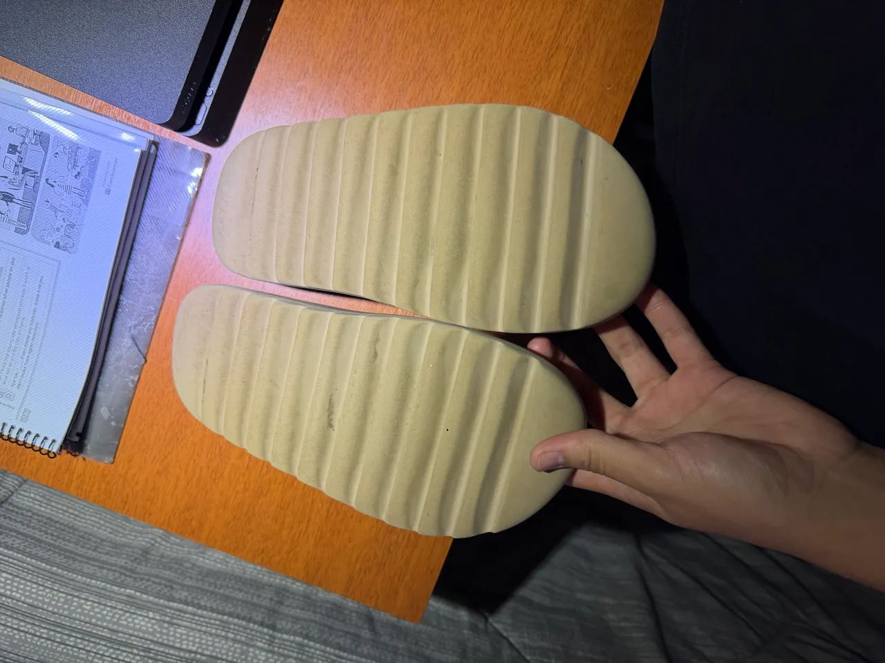 Yezzy slide(original da adidas) - Foto 2