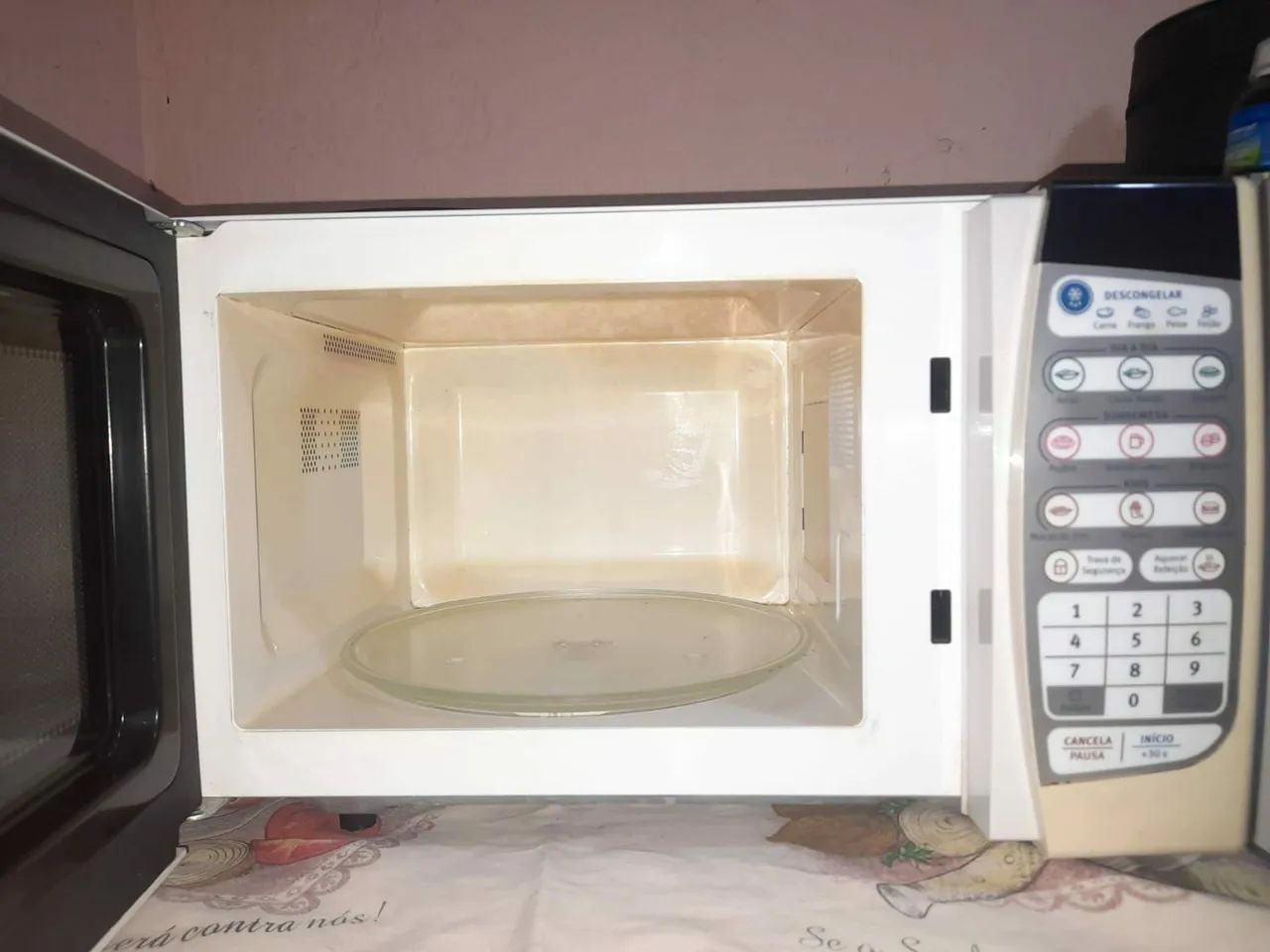 Microondas Electrolux usado  - Foto 2
