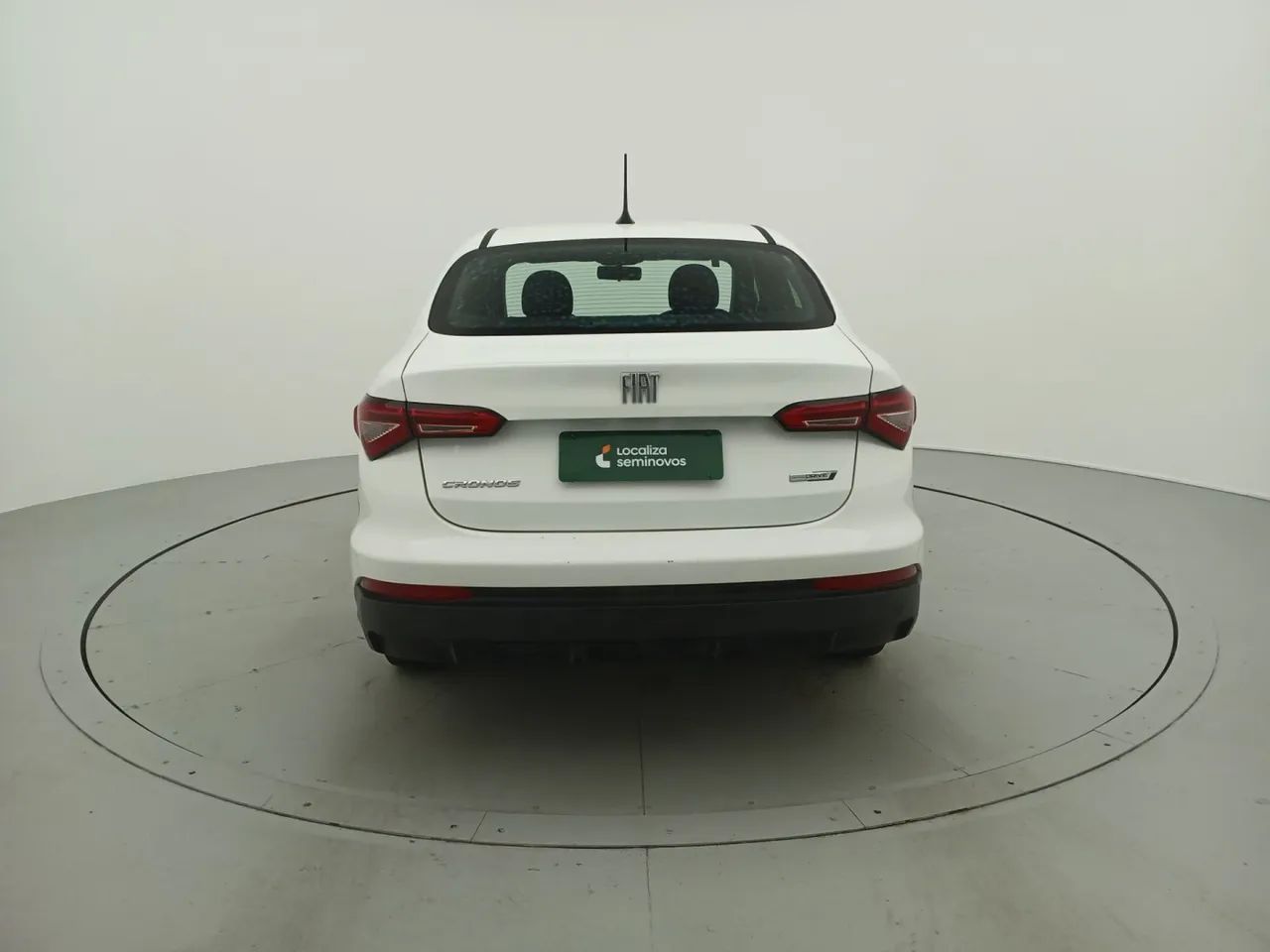 Fiat Cronos Drive 1.0 6V, foto 4 de 18