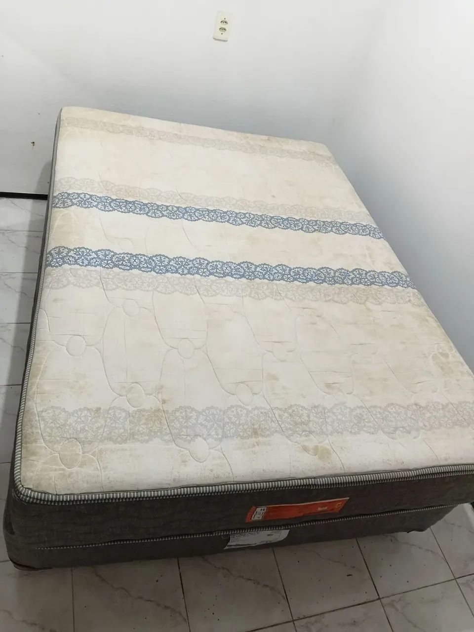 Cama Box Ensacadas Em Perfeito Estado!! - Foto 4