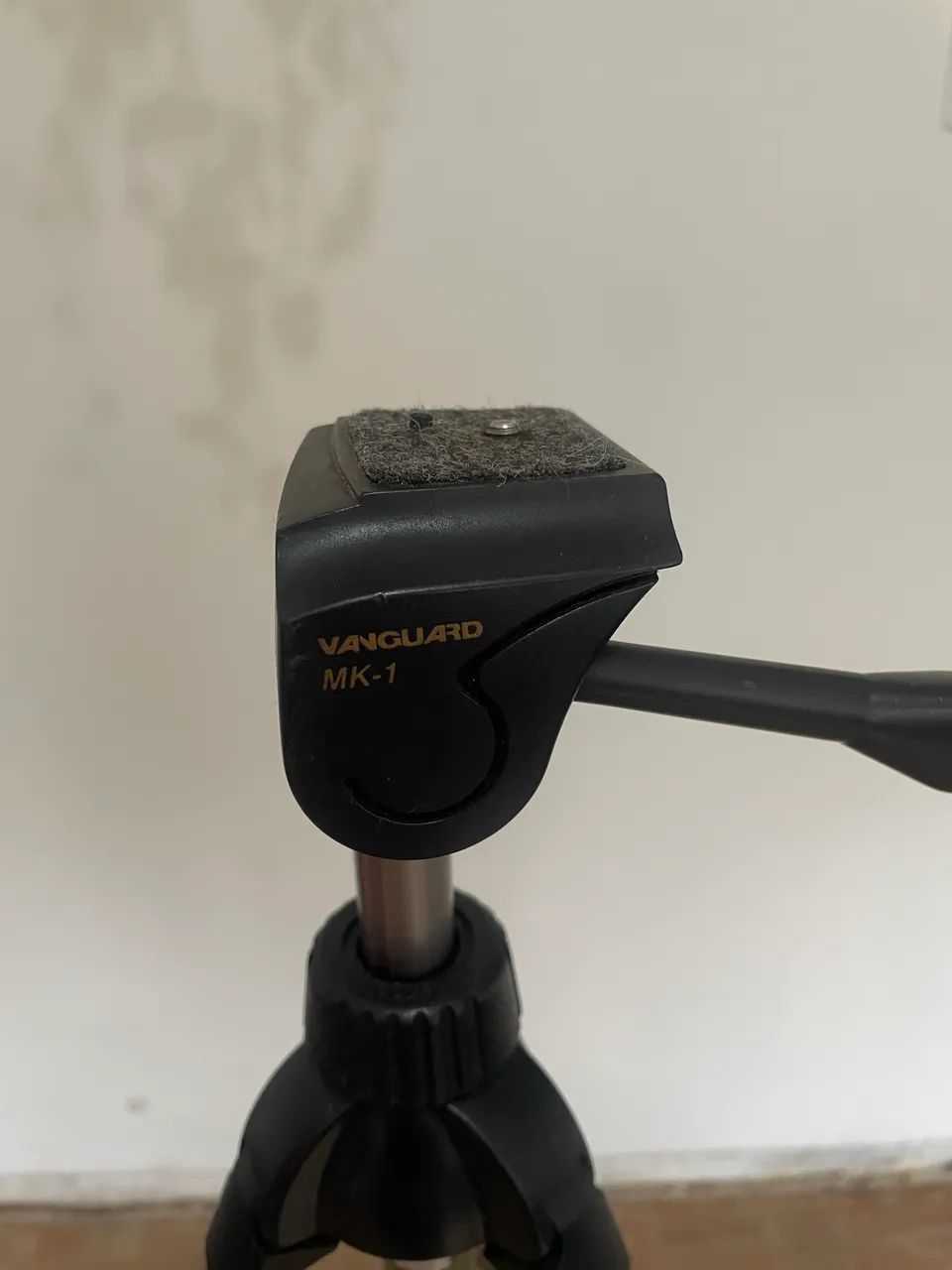 Tripé Vanguard MK - 1