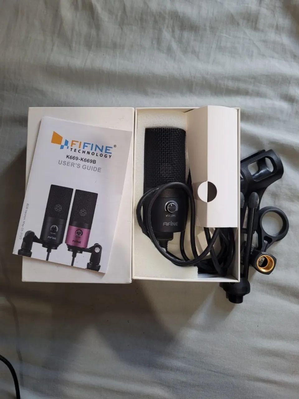 Microfone fifine k668 + pop filter e aranha