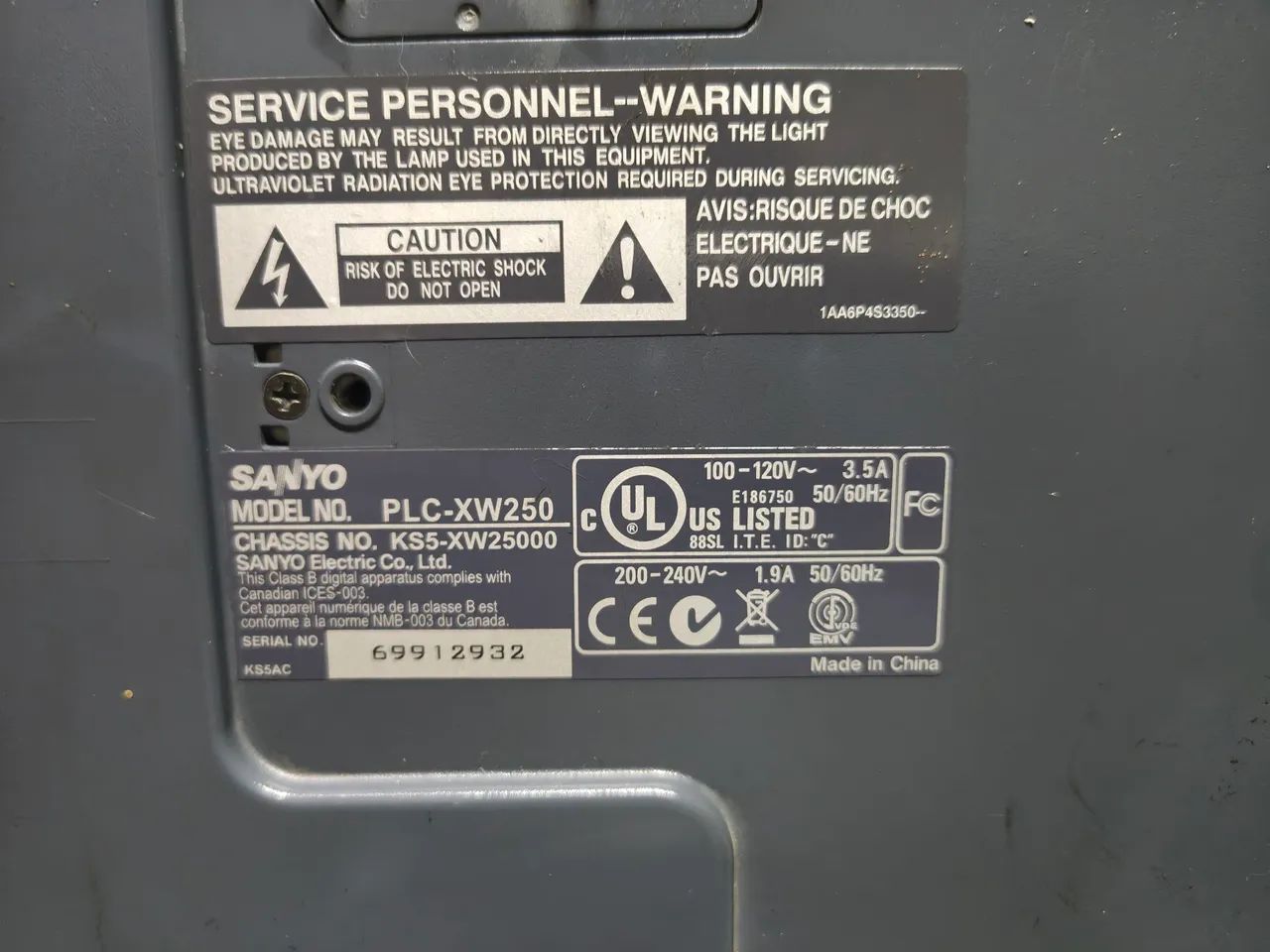 Projetor Sanyo PLC-XW250 (USADO)  - Foto 3