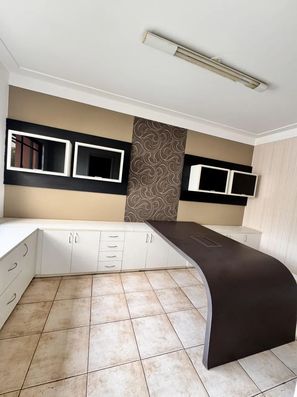 CASA COMERCIAL! EXCELENTE OPORTUNIDADE