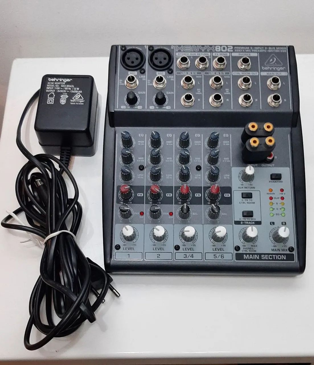 Mesa de Som Console Behringer 802 Xenyx de mistura - Foto 3