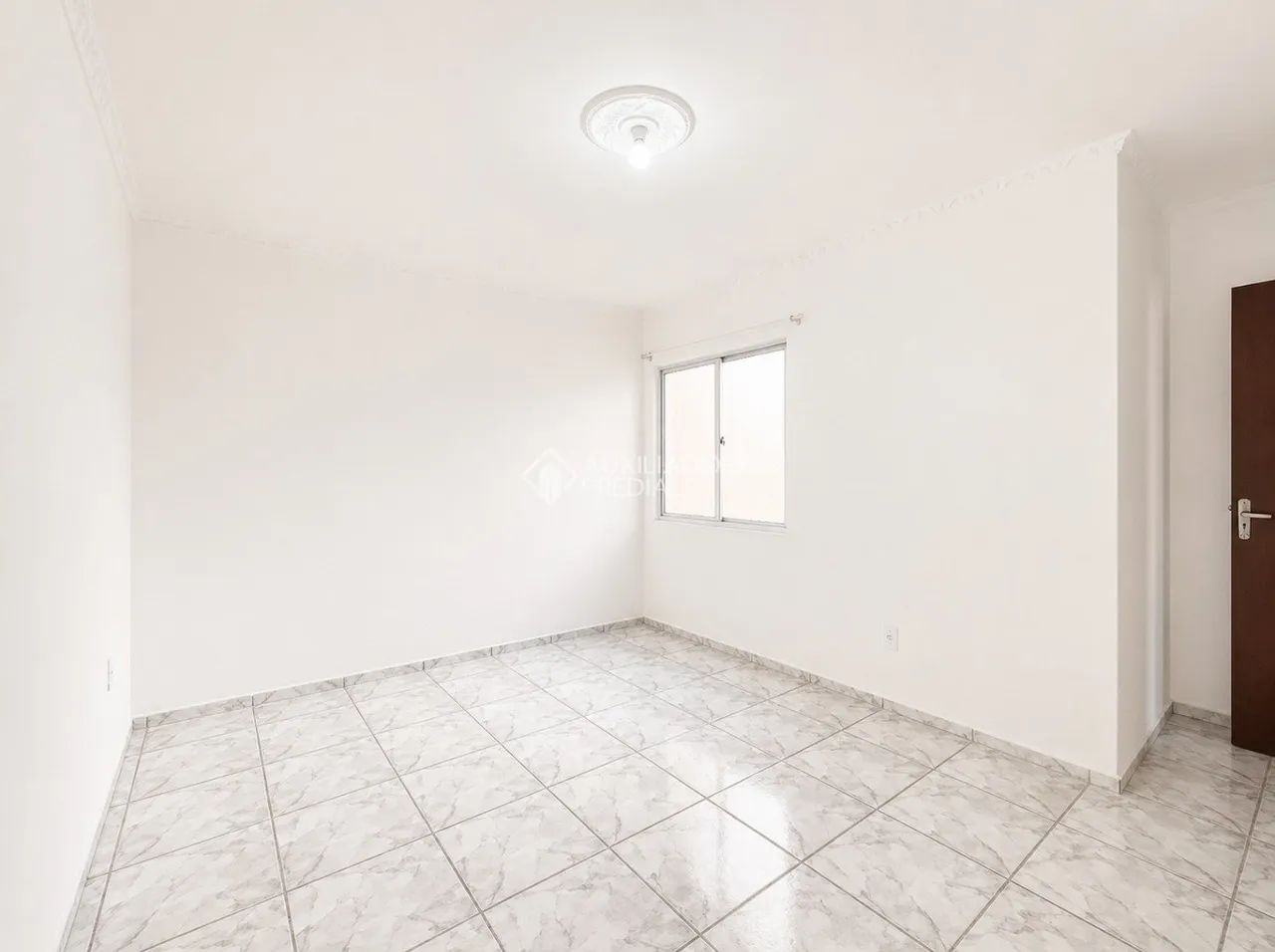 Casa com 3 Quartos e 5 banheiros na Trindade próx. a UFSC e HU - Foto 5
