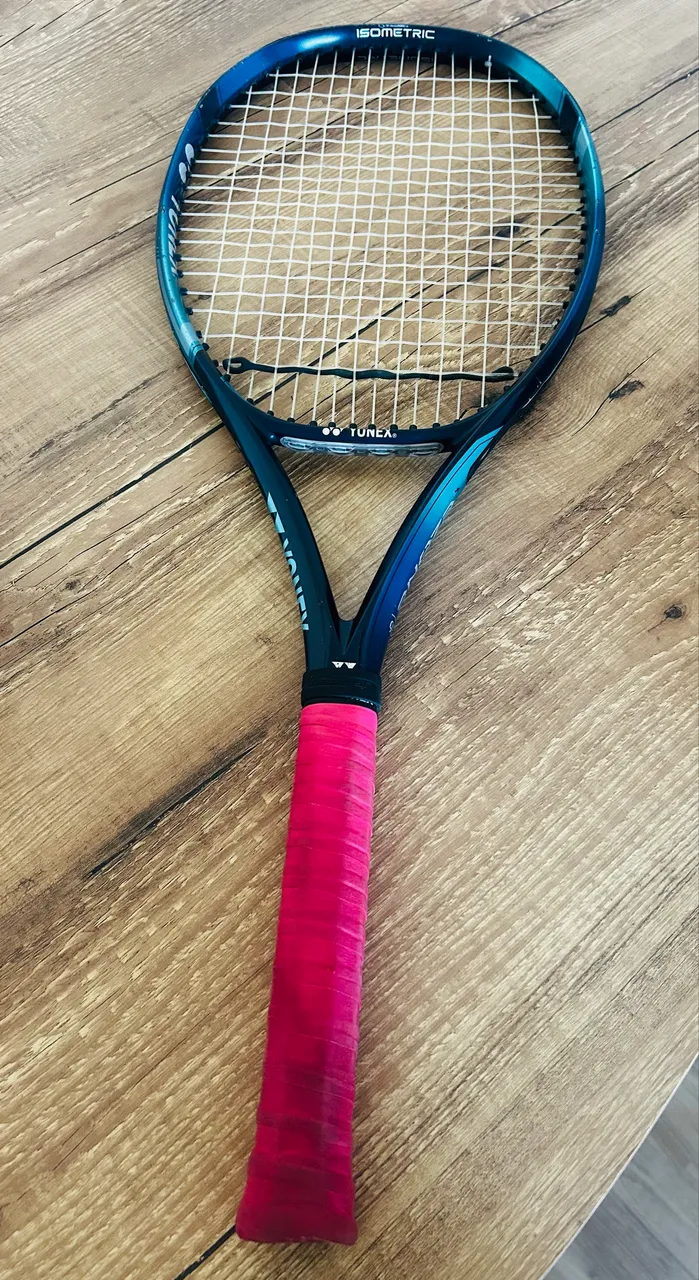 YONEX EZONE 100 TOUR G2 FAIRWAY レザーグリップ Yonex Ezone 100 TOUR 310 gramas L2 - Esportes de Quadra e Ao Ar