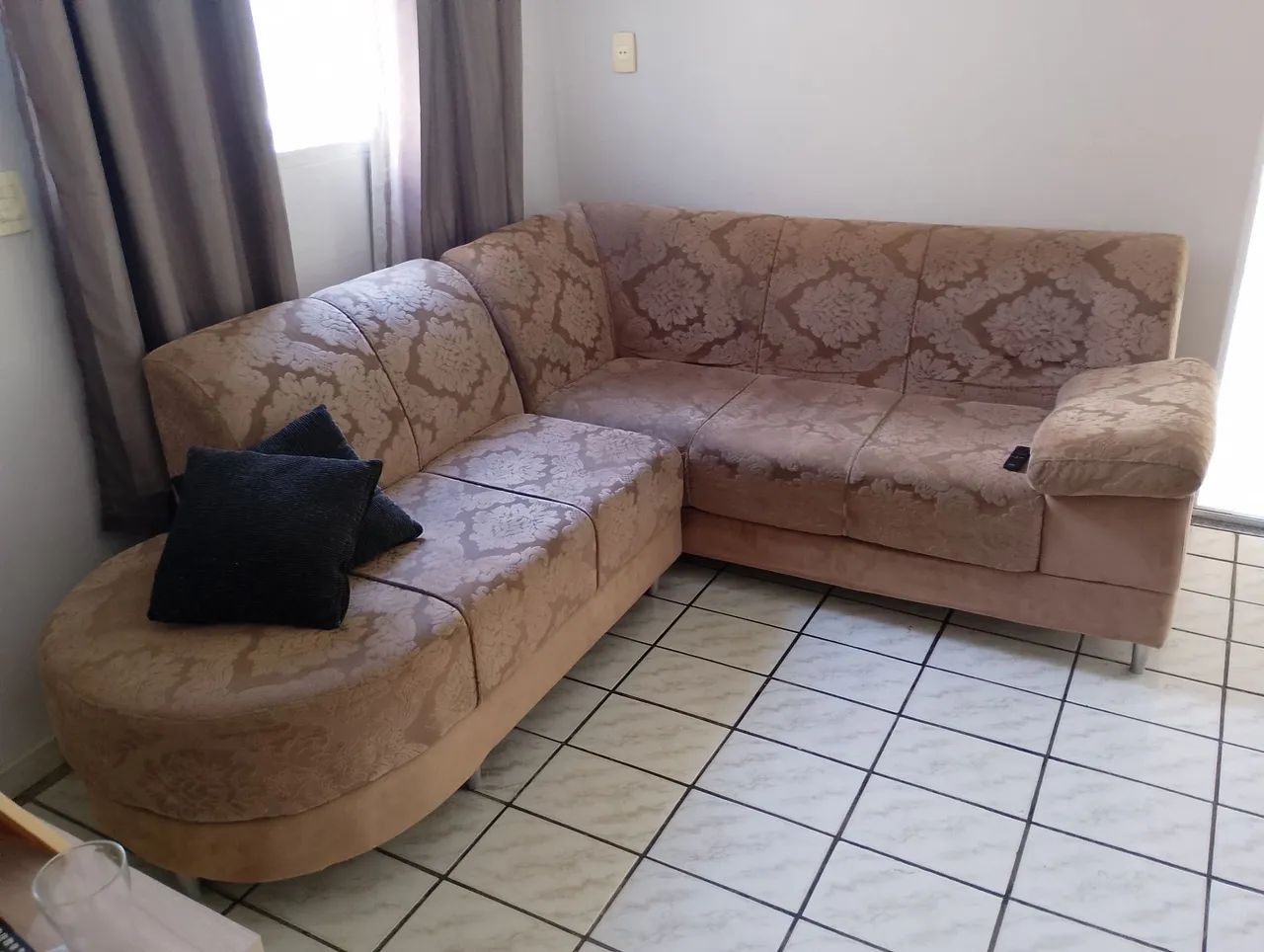 Vendo sofá 3 e 2 lugar. - Foto 2
