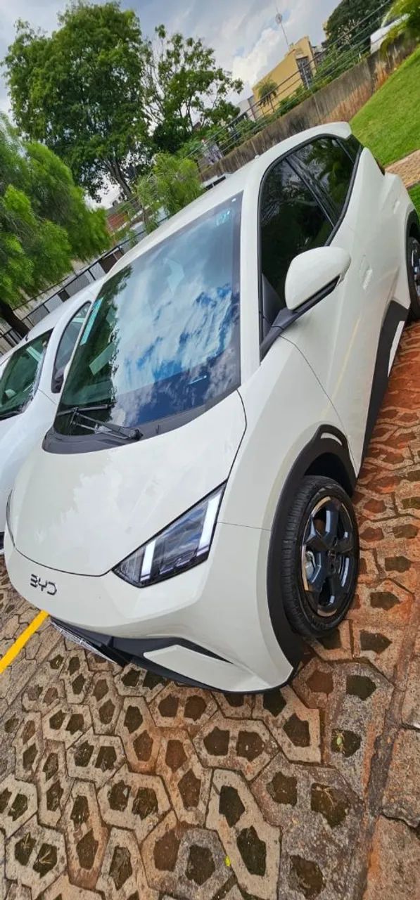 BYD Dolphin Mini (Elétrico) 2025