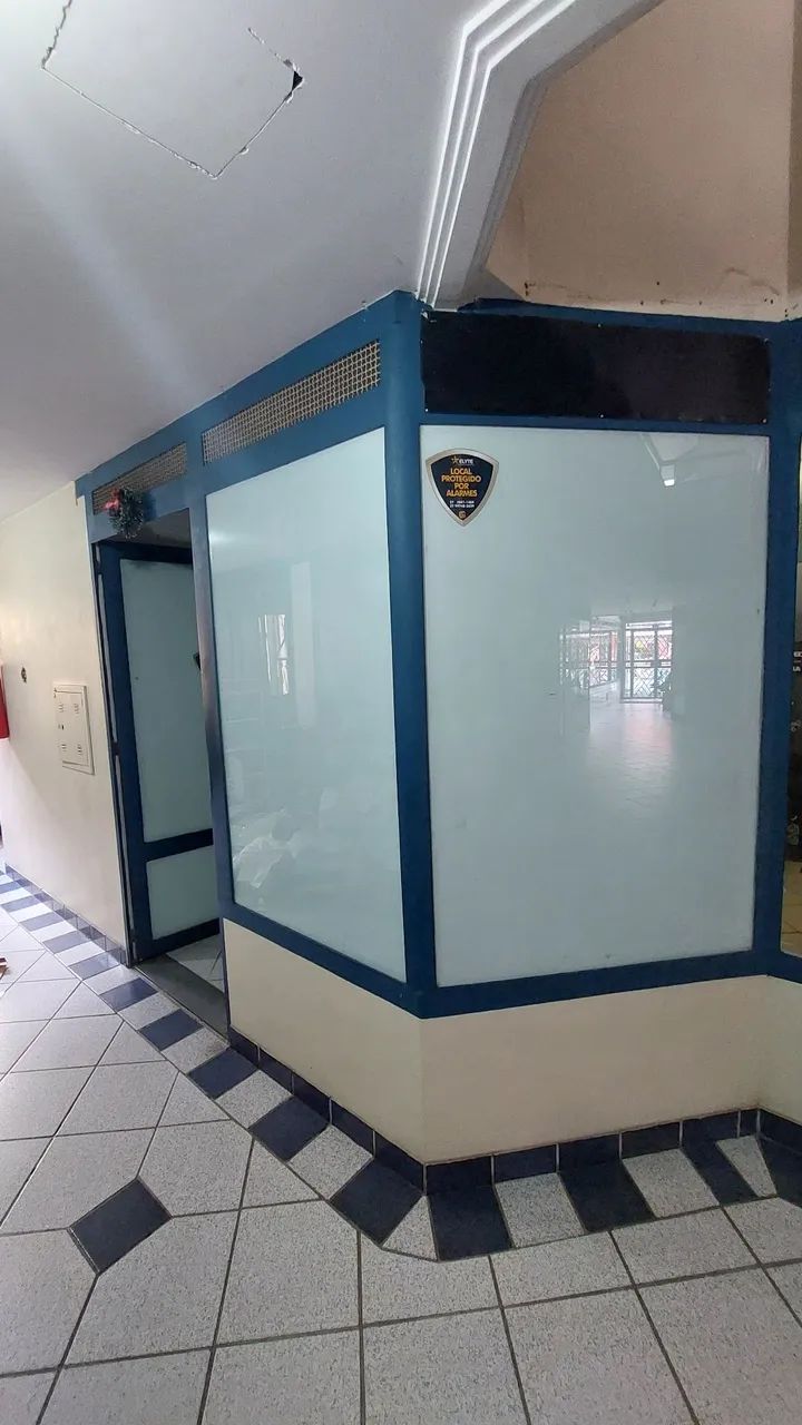 Sala comercial no coração da Gloria